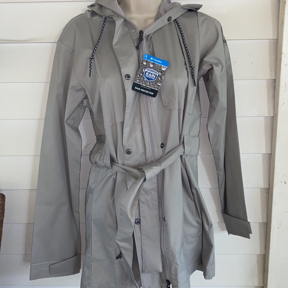 NWT Columbia Rain-Jacket